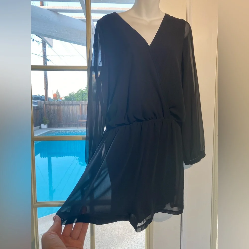 Express black romper - Picture 4 of 7